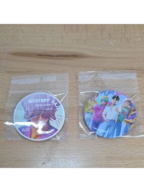 Saja Colorful K-Pop Round Pin Set — Purple & Multicolor 2